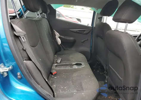 2019 Chevrolet Spark Ls z USA, uszkodzony, nr VIN KL8CB6SA6KC738525